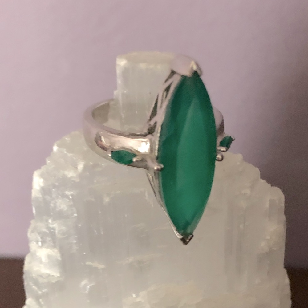 Artisanal Chrysoprase ring Sterling Silver 925 Green  sz 8